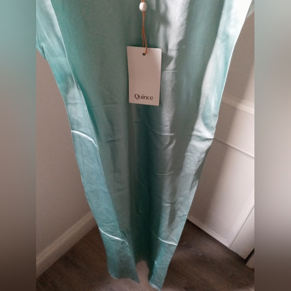 Quince 100% Silk Slip Dress. Aqua Blue. Medium. Washable. Perfect Condition. - Picture 8 of 17
